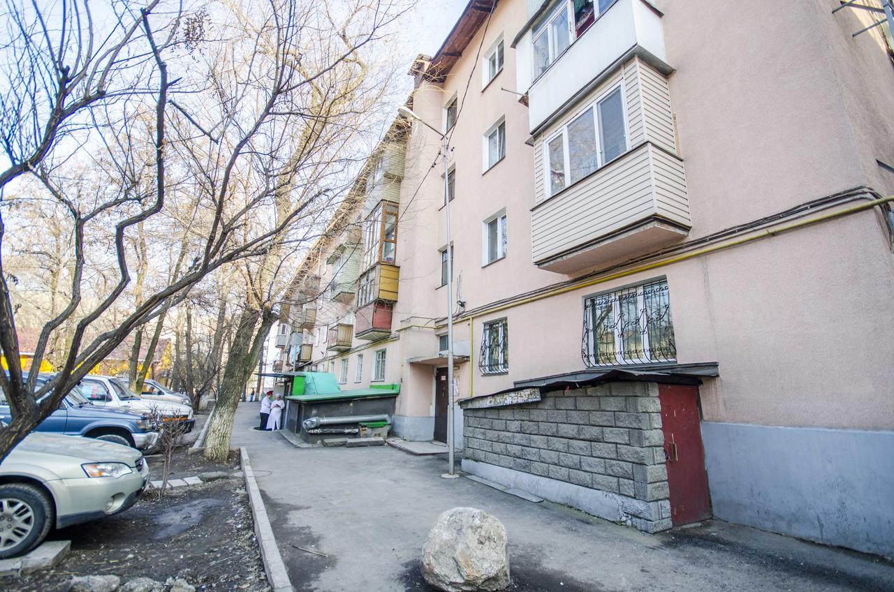Apartmán Золотой Квадрат Шевченко 75 Almaty Exteriér fotografie