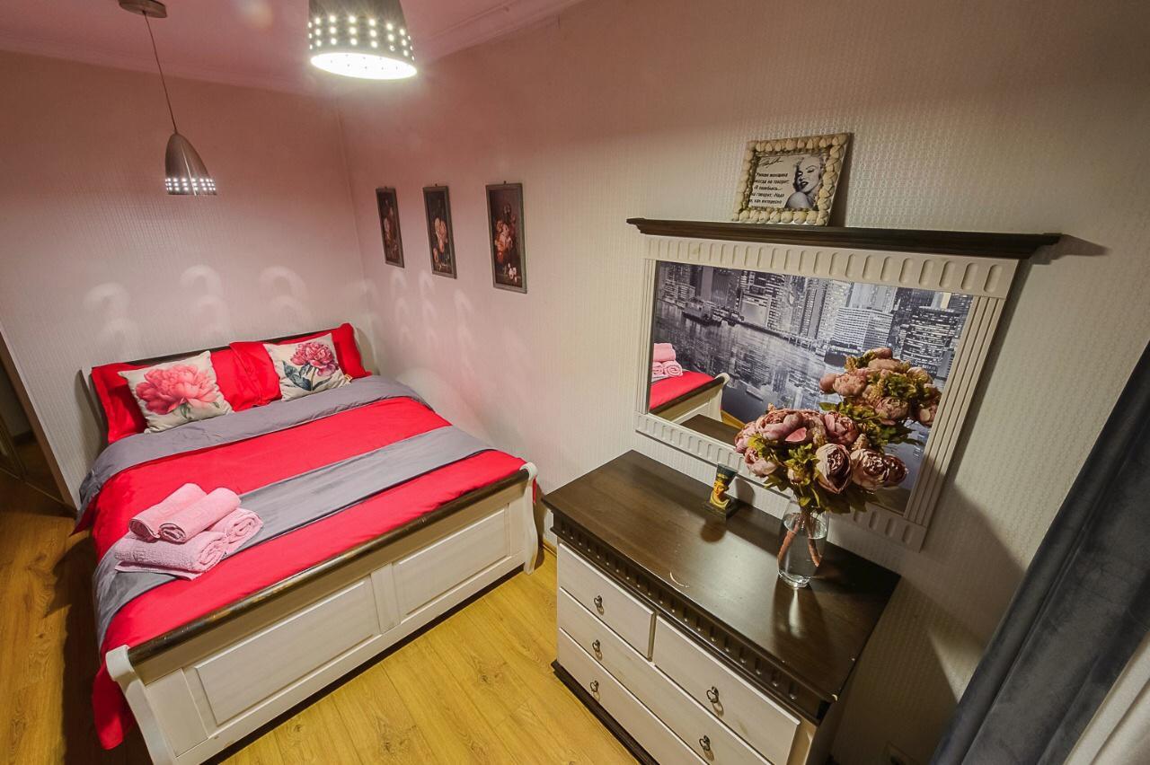 Apartmán Золотой Квадрат Шевченко 75 Almaty Exteriér fotografie
